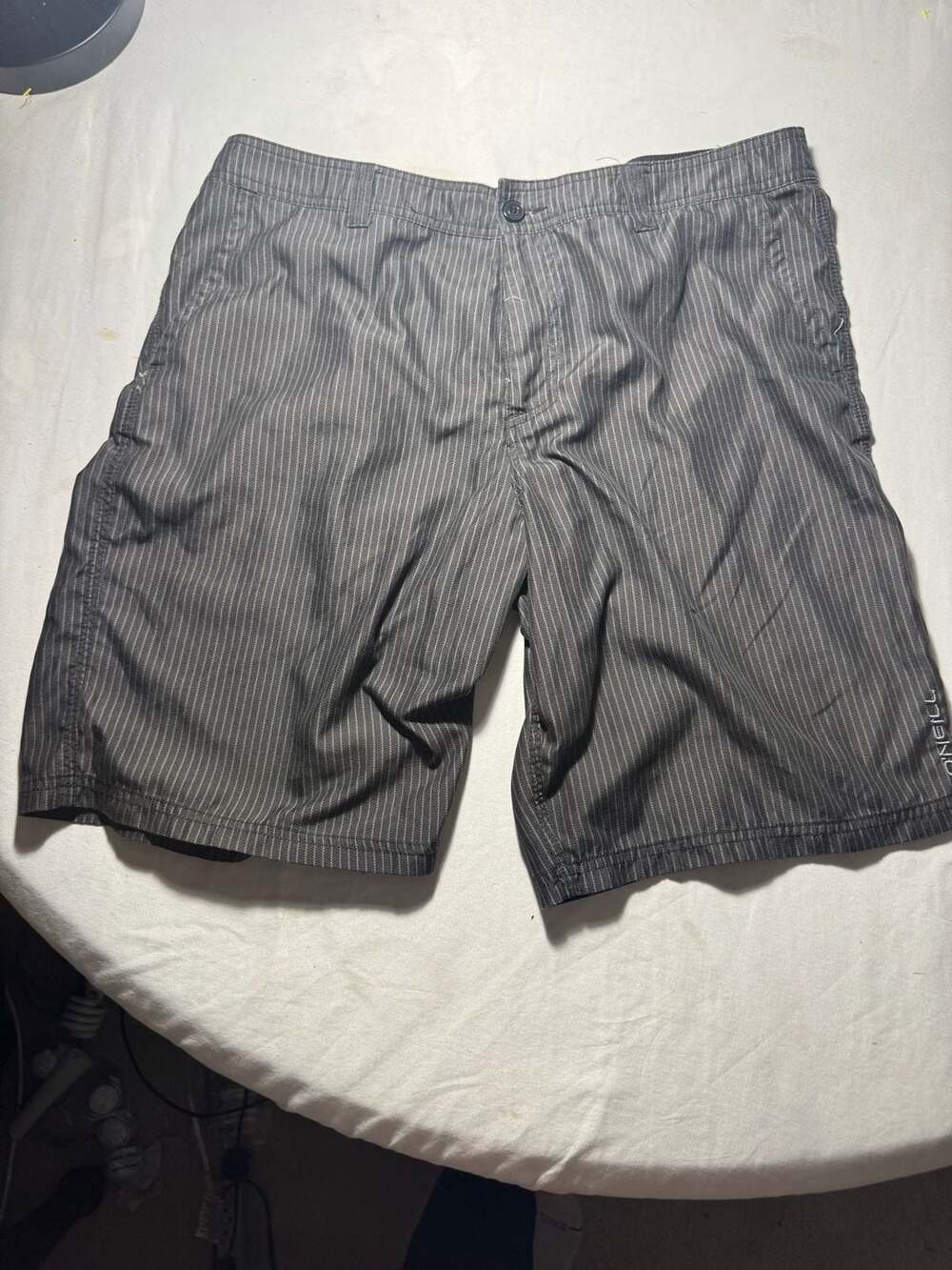 O'Neill Men's Gray and Black Striped Hybrid Casual Shorts